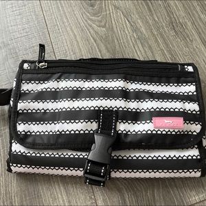 Scout on the go changing mat